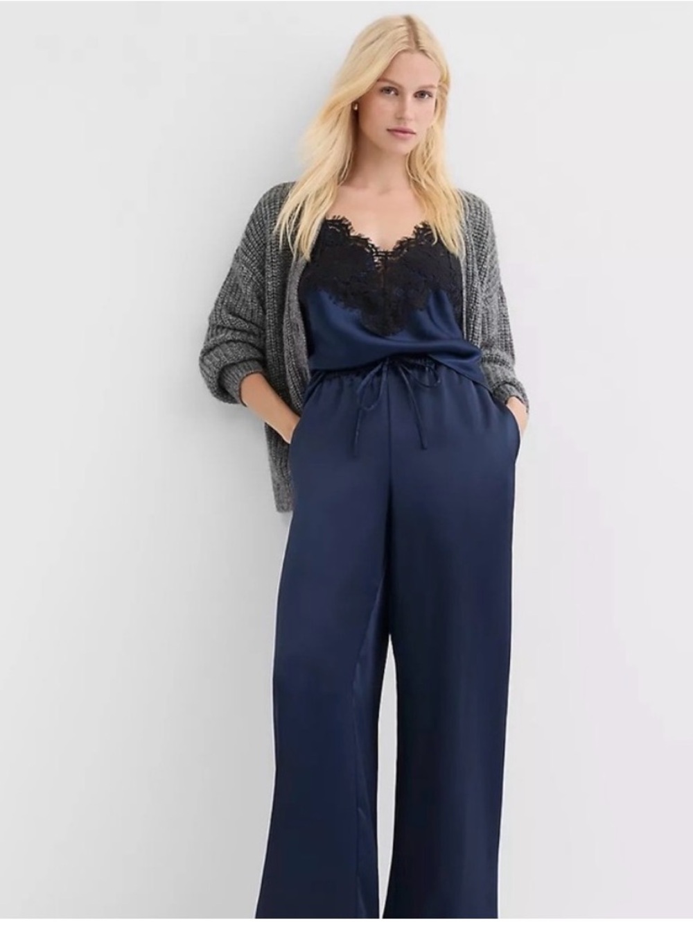LOFT  The Sawyer Pull-On Navy Blue wide leg pants, SIZE:SMALL